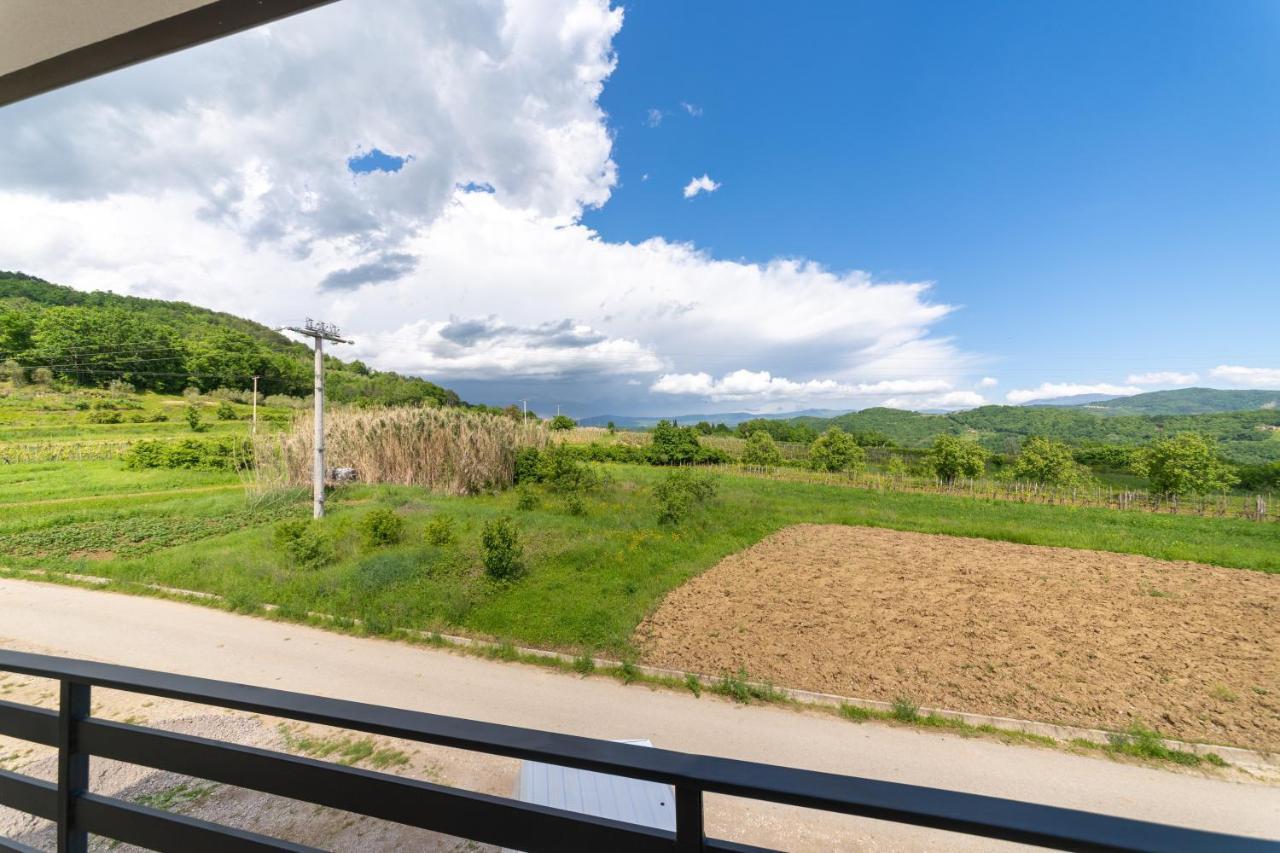 Villa Butoniga Nature Buzet Buitenkant foto